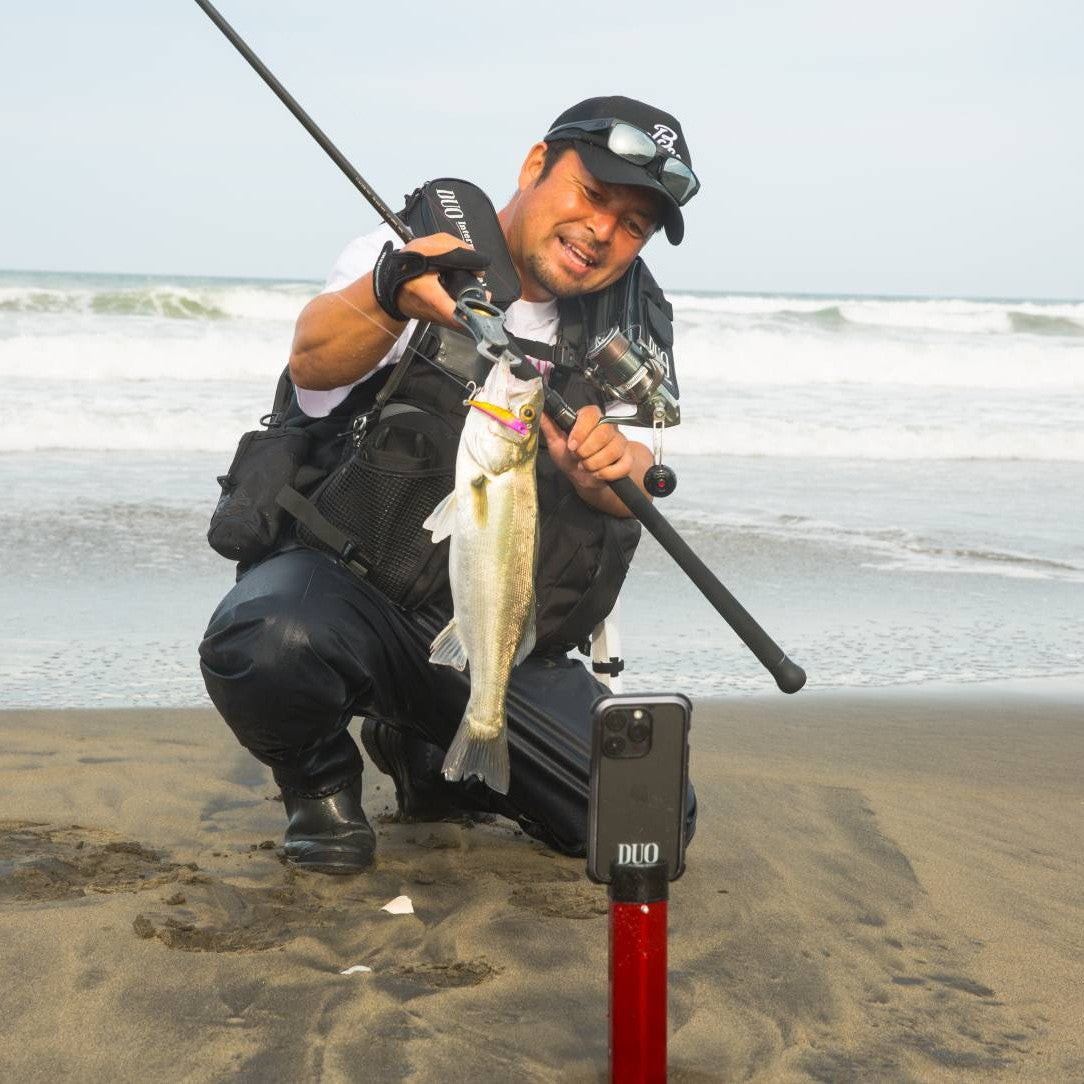 絶賛発売中!Surf Dream サーフスタンド 飯島プロ監修 スマホスタンド搭載ロッドスタンド アルミ製